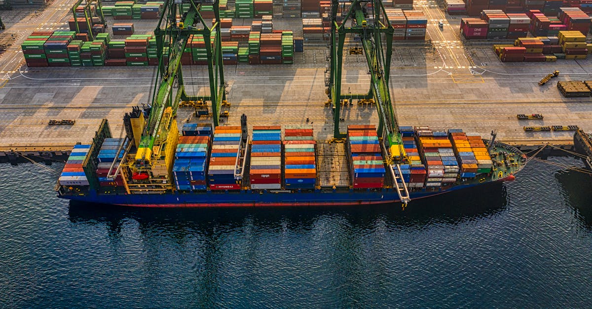 The History of Air Freight Forwarding
